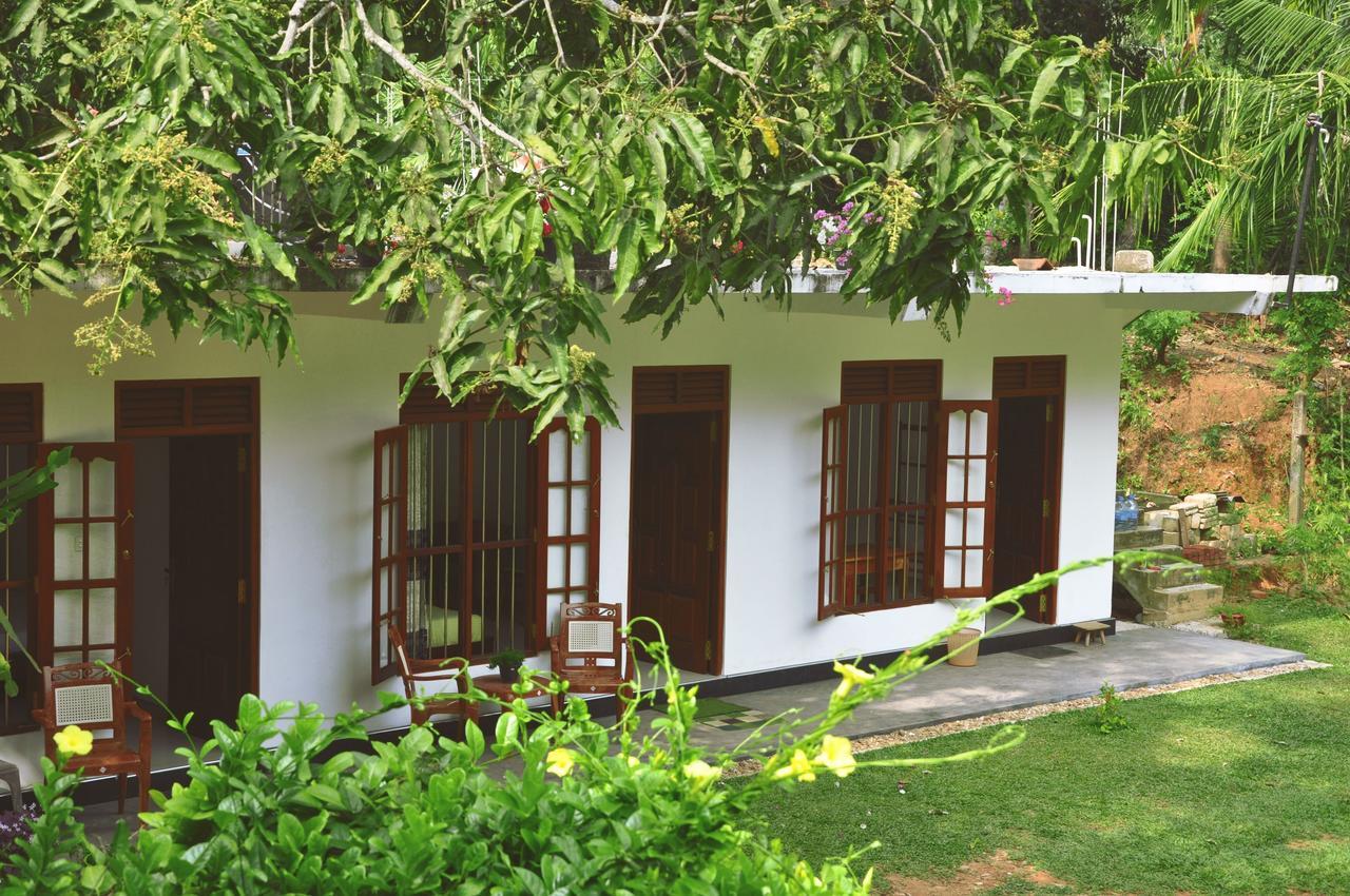Medawatta Villa Mirissa Bagian luar foto
