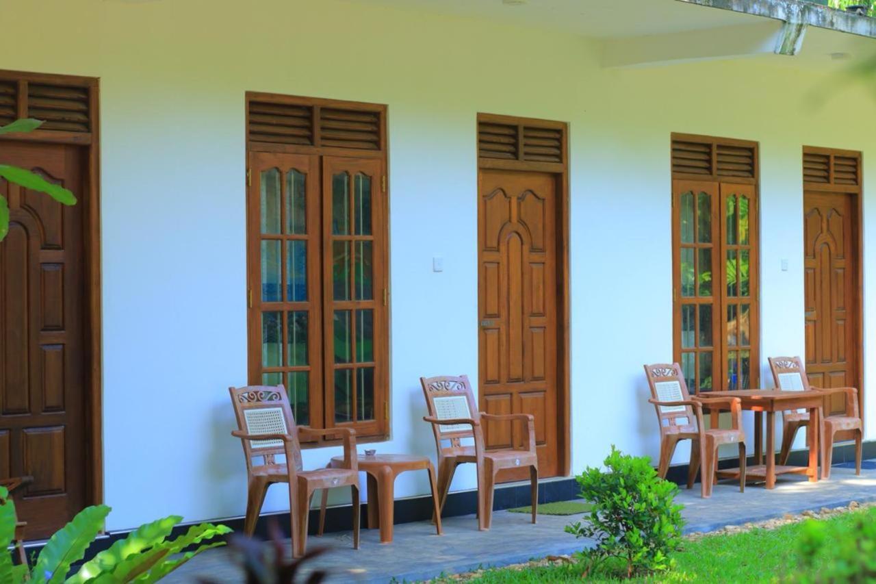 Medawatta Villa Mirissa Bagian luar foto