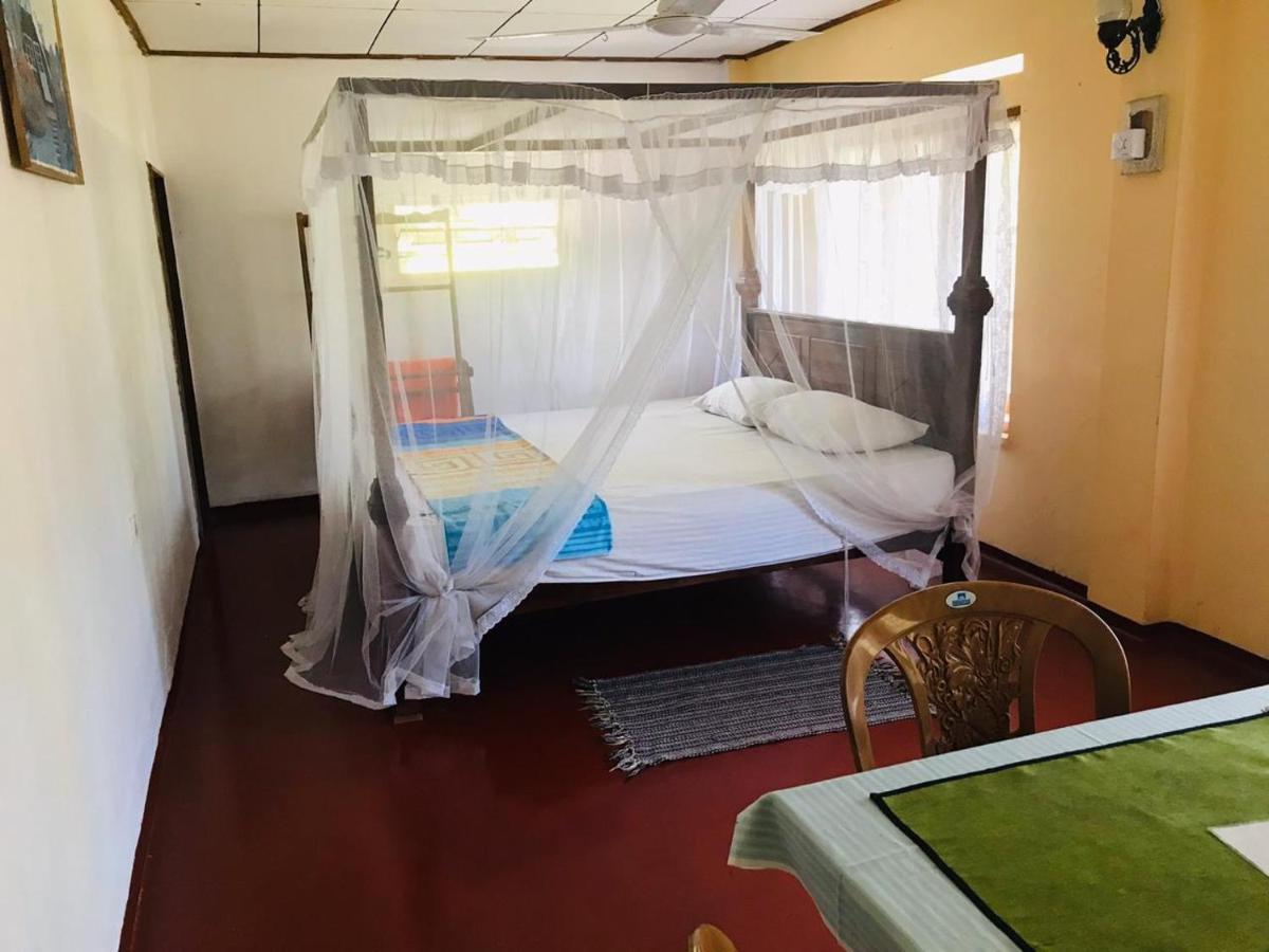 Medawatta Villa Mirissa Bagian luar foto